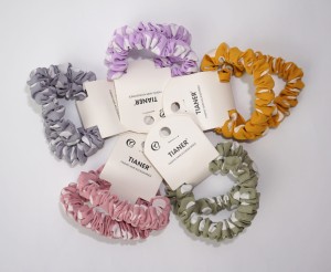 Gumka do włosów 2-PAK scrunchies w groszki 