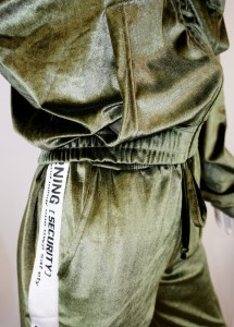 Dres damski welurowy lampas warning security