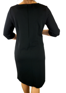 Sukienka ołówkowa z cekinową aplikacją