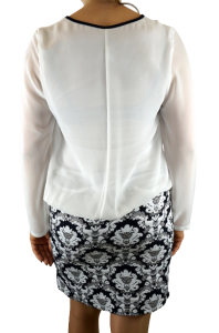 Sukienka z wytłaczanym dołem