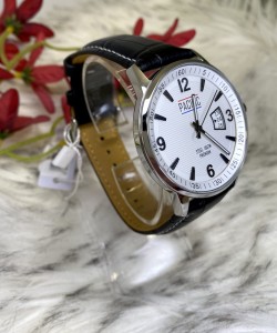 Zegarek męski na skórzanym pasku z przeszyciem