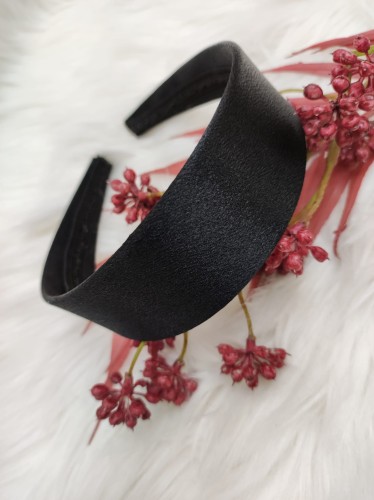 Opaska na włosy klasyczna satynowa