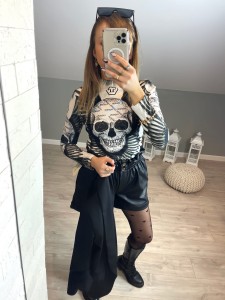 Bluzka damska z motywem czaszki