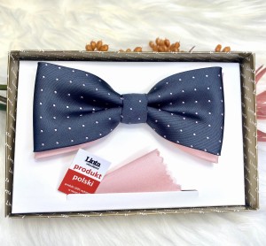 Mucha męska klasyczna z poszetką wzór kropki