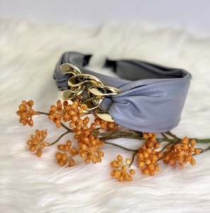 Opaska do włosów eko skóra z łańcuszkiem