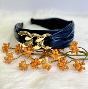 Opaska do włosów eko skóra z łańcuszkiem