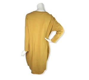 Sukienka asymetryczna oversize wzór twarz