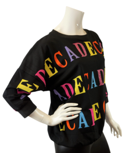 Bluza damska oversize w kolorowe litery