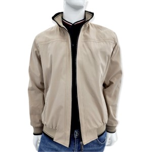 Kurtka męska naszywka na ramieniu 