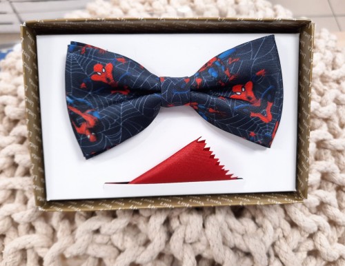 Mucha męska klasyczna z poszetką wzór SPIDERMAN