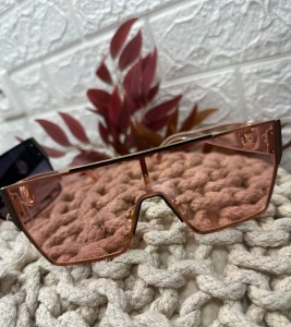 Okulary damskie przeciwsłoneczne z prostą górą