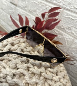 Okulary damskie przeciwsłoneczne z prostą górą