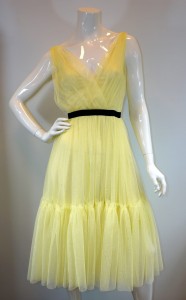 Sukienka midi brokatowa odcinany pas czarną tasiemką 