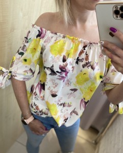 Bluzka damska hiszpanka wzór kwiaty