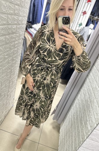 Sukienka długi transparentyny rękaw falbanka u dołu duże kwiaty 