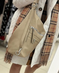 Plecako-torebka eko skóra trzy zamki na przodzie