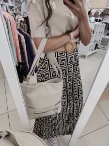 Torebka damska listonoszka dwie kieszonki z przodu logo FRANCIS