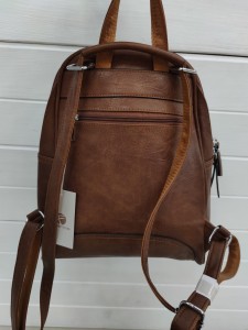 Plecako-torebka z zamkami