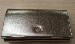 Kopertówka elegancka złota pozioma lamówka 