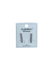 Kolczyki podłużne w środku kryształki