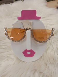 Okulary przeciwsłoneczne damkie wysadzane cyrkoniami