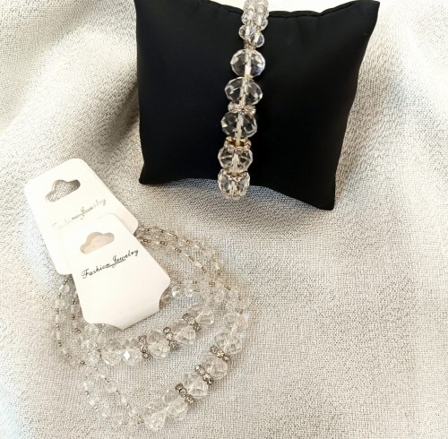 Bransoletka damska na żyłce transparentne koraliki