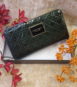 Portfel damski poziomy z zamkiem 