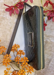 Portfel damski poziomy z zamkiem 