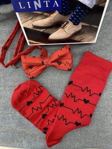 Zestaw skarpety + mucha serce i linia życia