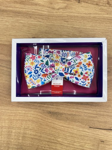 Mucha męska biała wzór kolorowa łąka 