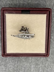 Pin do klapy marynarki RYBA