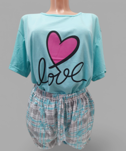 Piżama dasmka bluzeczka plus spodenki napis LOVE i serce 
