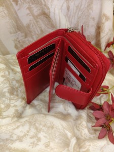 Portfel pionowy z zapięciem i zamek