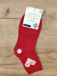 Skarpety damskie wysokie serce z napisem LOVE