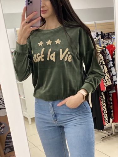 Bluzka damska długi rękaw welurowa napis CEST LA VIE