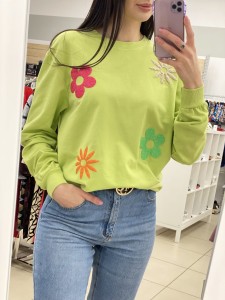 Bluza damska przez głowę z kwiatami