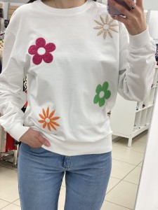 Bluza damska przez głowę z kwiatami