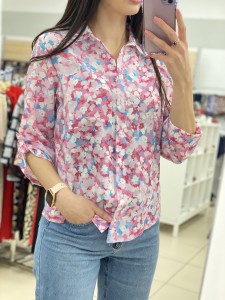 Damska bluzka elegancka wzór gęste kwiaty 