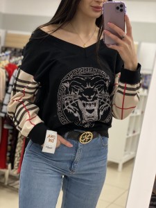 Bluza damska czarna tygrys rękawy w kratę 