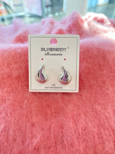 Kolczyki wkrętki łezki