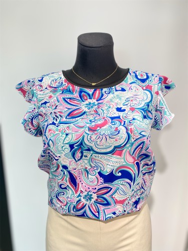 Bluzka damska w kolorowy wzór i kwiaty 