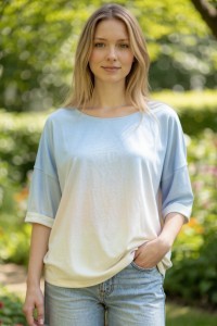 Sweter damski z marszczeniem 