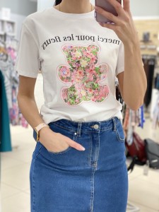 T-shirt damski z misiem i napisem