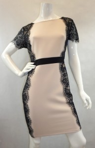 Sukienka mini beżowa czarna koronka