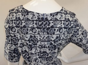 Sukienka mini granatowa biały wzór