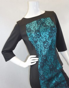 Sukienka mini czarna turkusowy koronkowy wzór