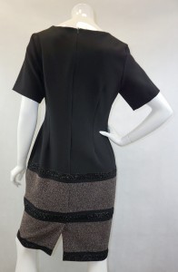 Sukienka mini czarna wzór pasy połysk